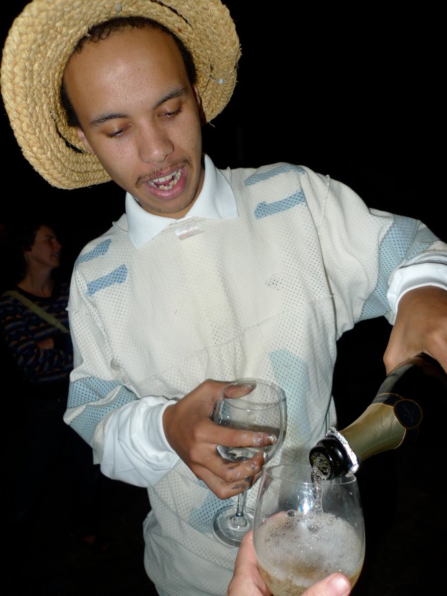 Hamishi: Living Large on the lam