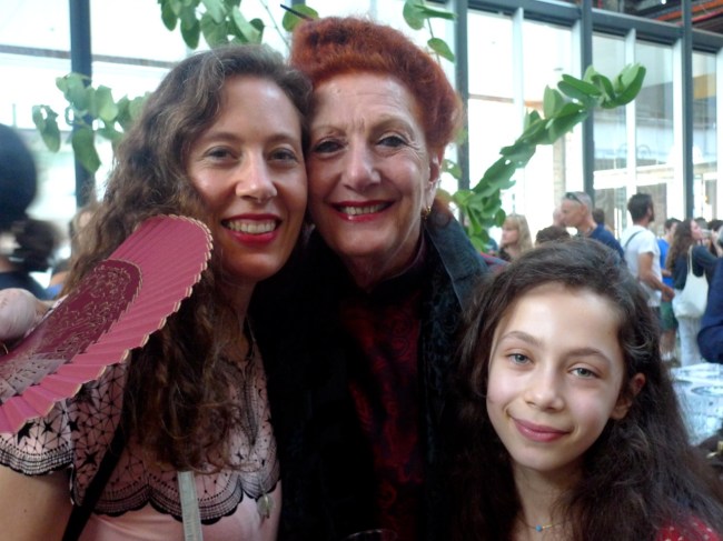 Aura and Hannah Satz and Leila Edelsztalin