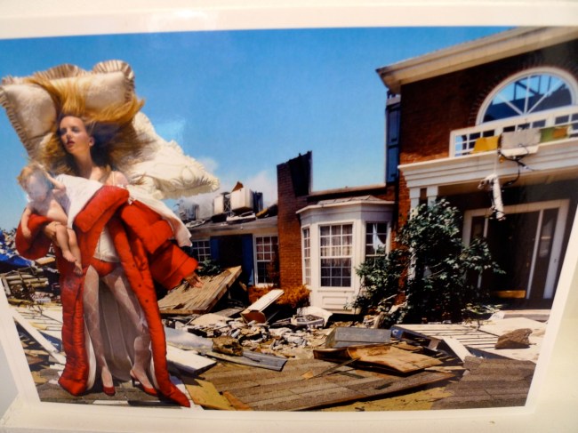 Got my baby got my minge, got my doona, dress and cushions. A shame my house just blew away oh well never mind. I'm still looking hot. Everything will work out fine as long as I look this good.