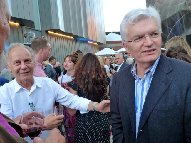 Morry and Glyn Davis